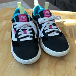 GUC vans ultra range size 8.5